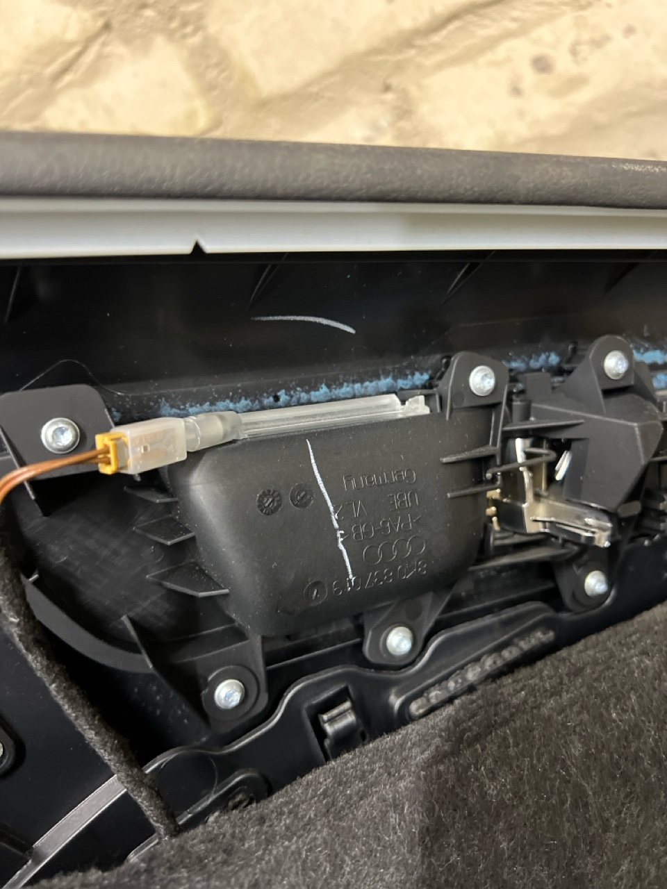 Обшивка двери, 2000 рублей, Орёл