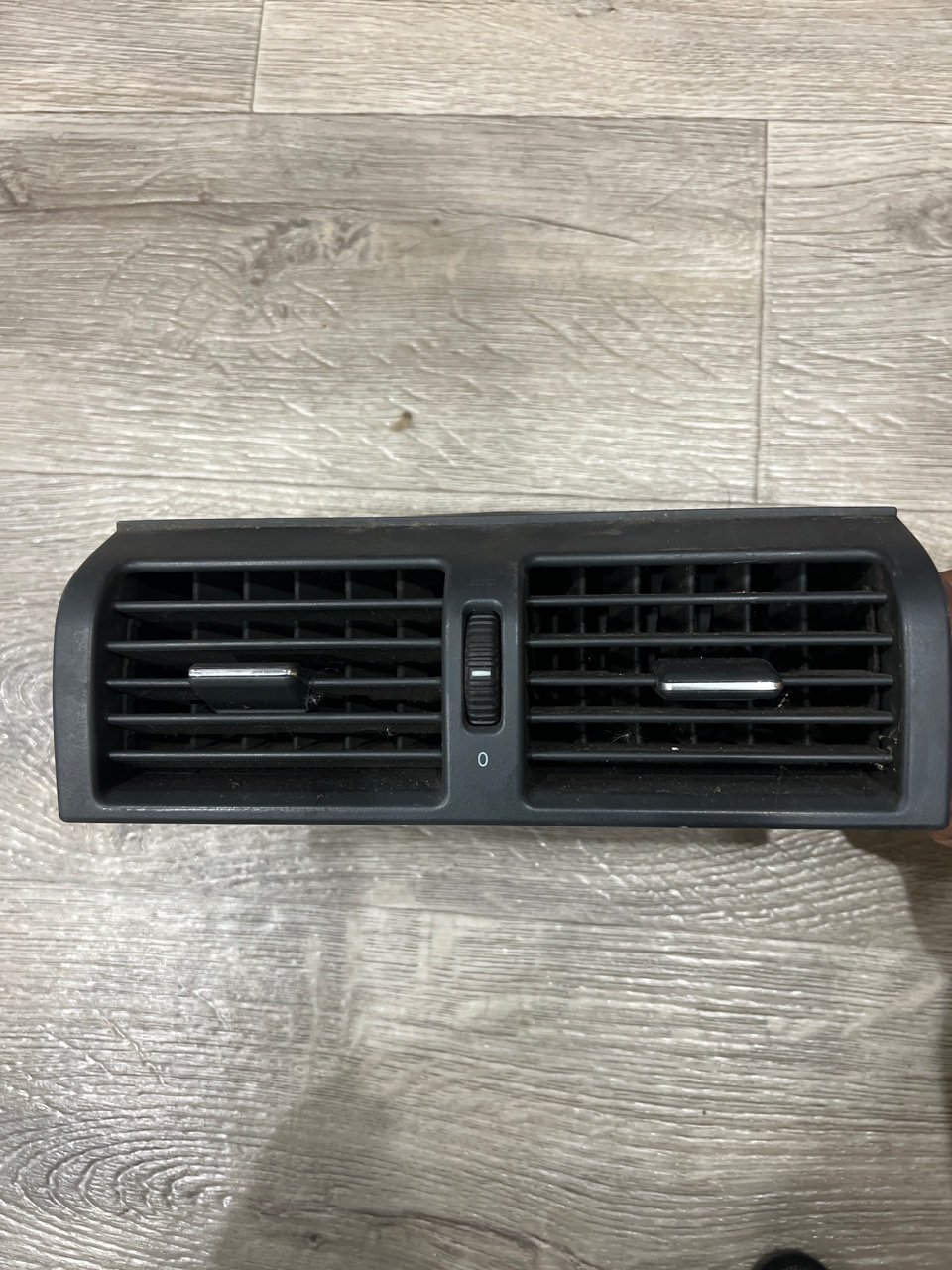 Дефлектор салона, 1000 рублей, Орёл