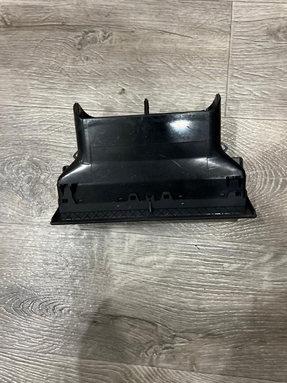 Дефлектор салона, 1000 рублей, Орёл