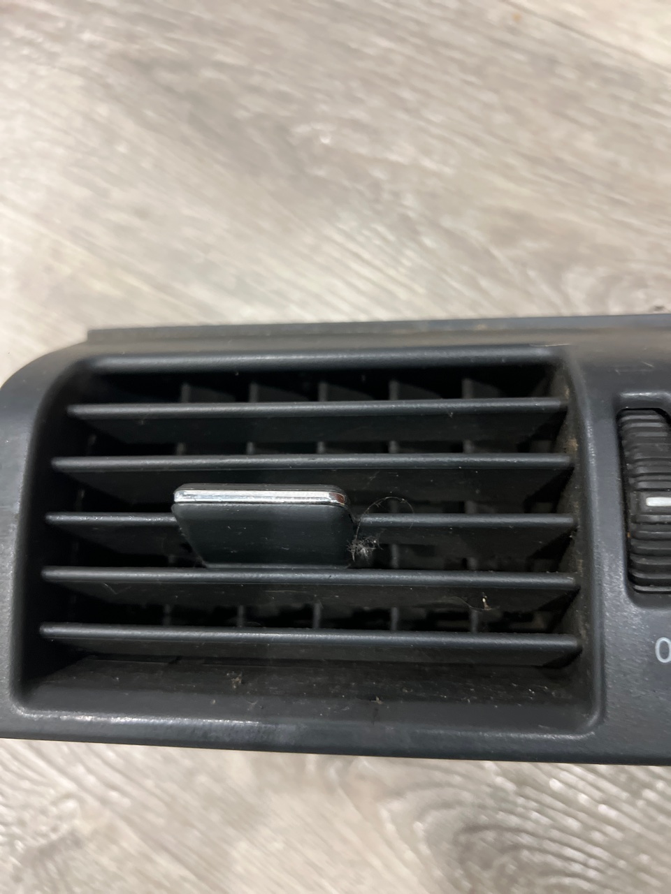 Дефлектор салона, 1000 рублей, Орёл