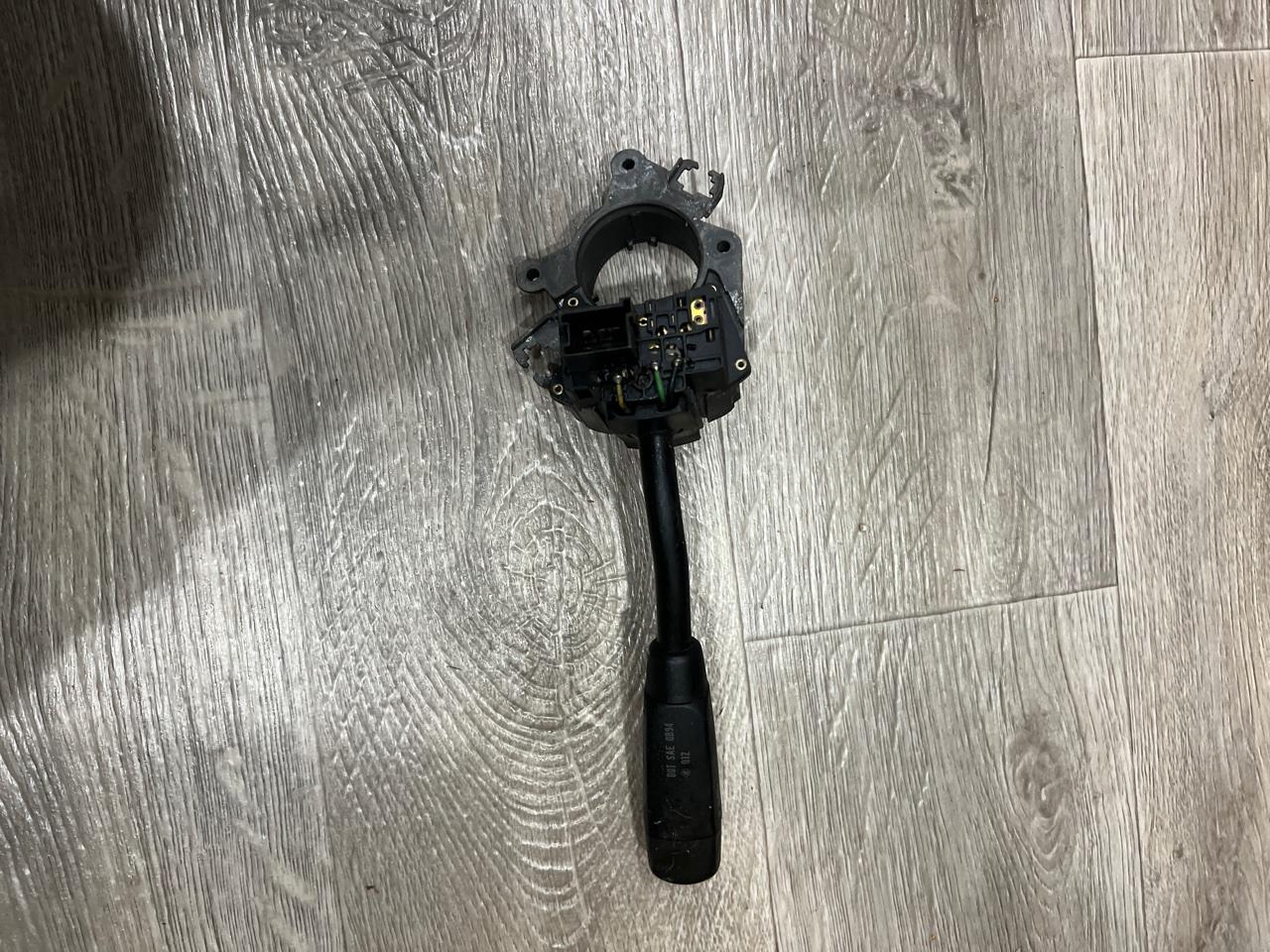 Блок подрулевых переключателей, 1500 рублей, Орёл