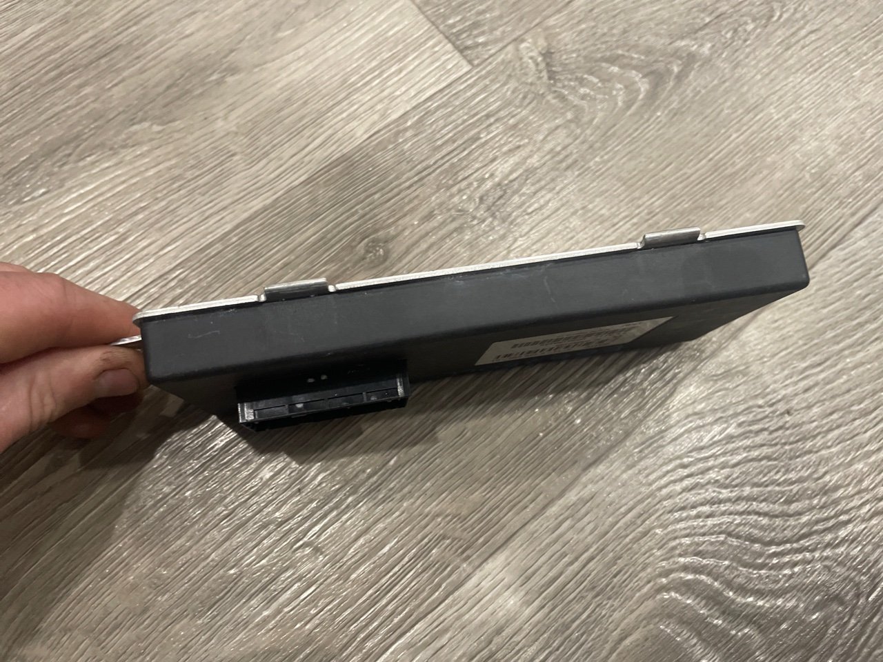 Блок управления подвеской, 2000 рублей, Орёл