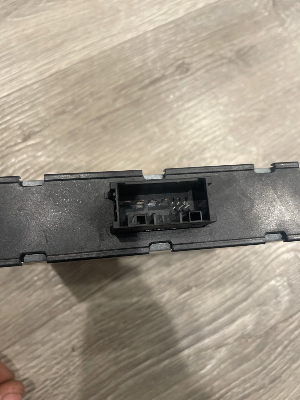 Преобразователь напряжения, 1000 рублей, Орёл