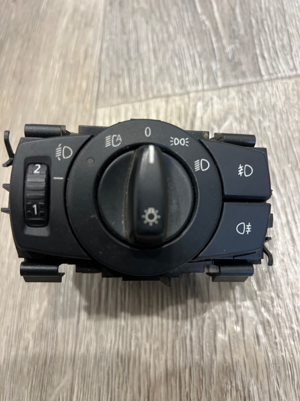 Переключатель света, 2000 рублей, Орёл