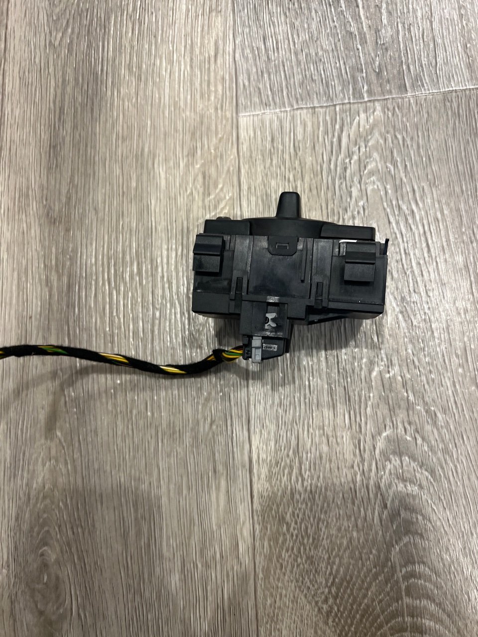 Переключатель света, 2000 рублей, Орёл