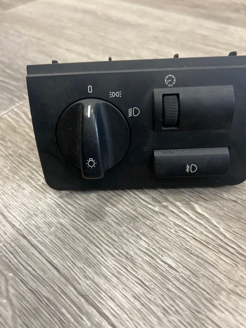 Переключатель света, 1500 рублей, Орёл