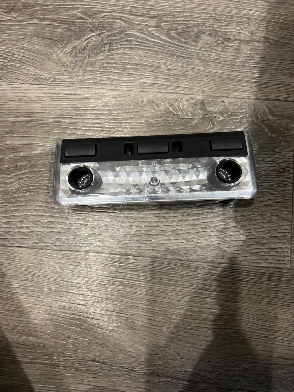 Фонарь освещения салона, 1000 рублей, Орёл