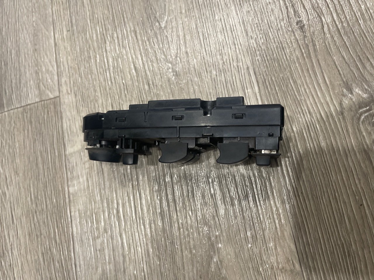 Блок стеклоподъемников, 3000 рублей, Орёл