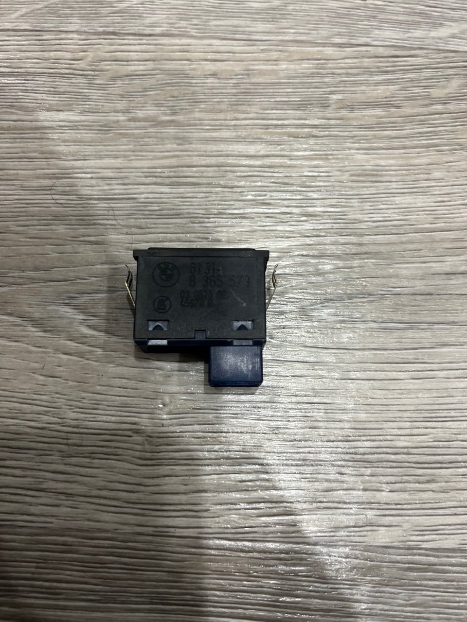 Кнопка открывания багажника, 600 рублей, Орёл