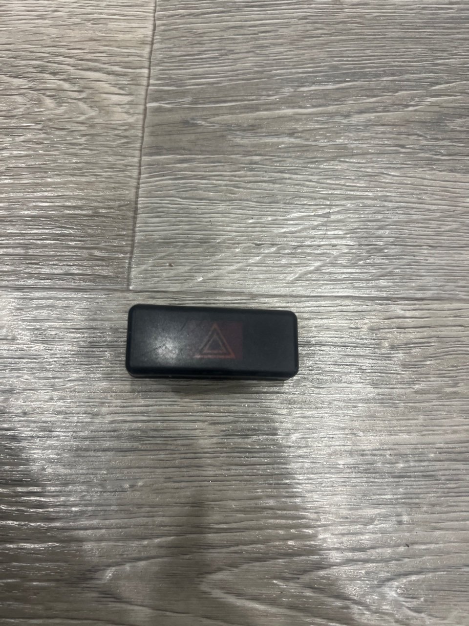 Кнопка аварийной сигнализации, 500 рублей, Орёл