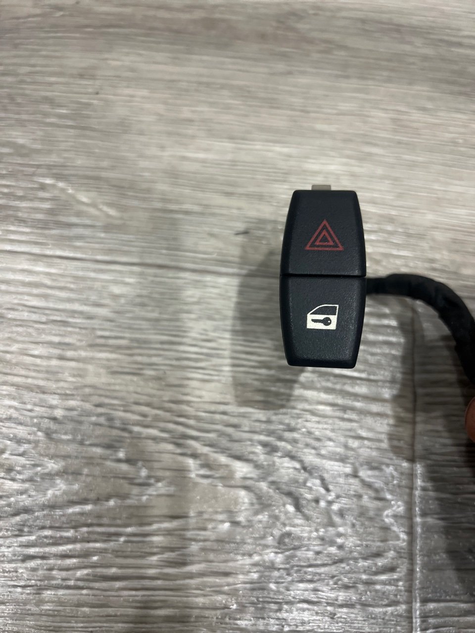 Кнопка, 1000 рублей, Орёл