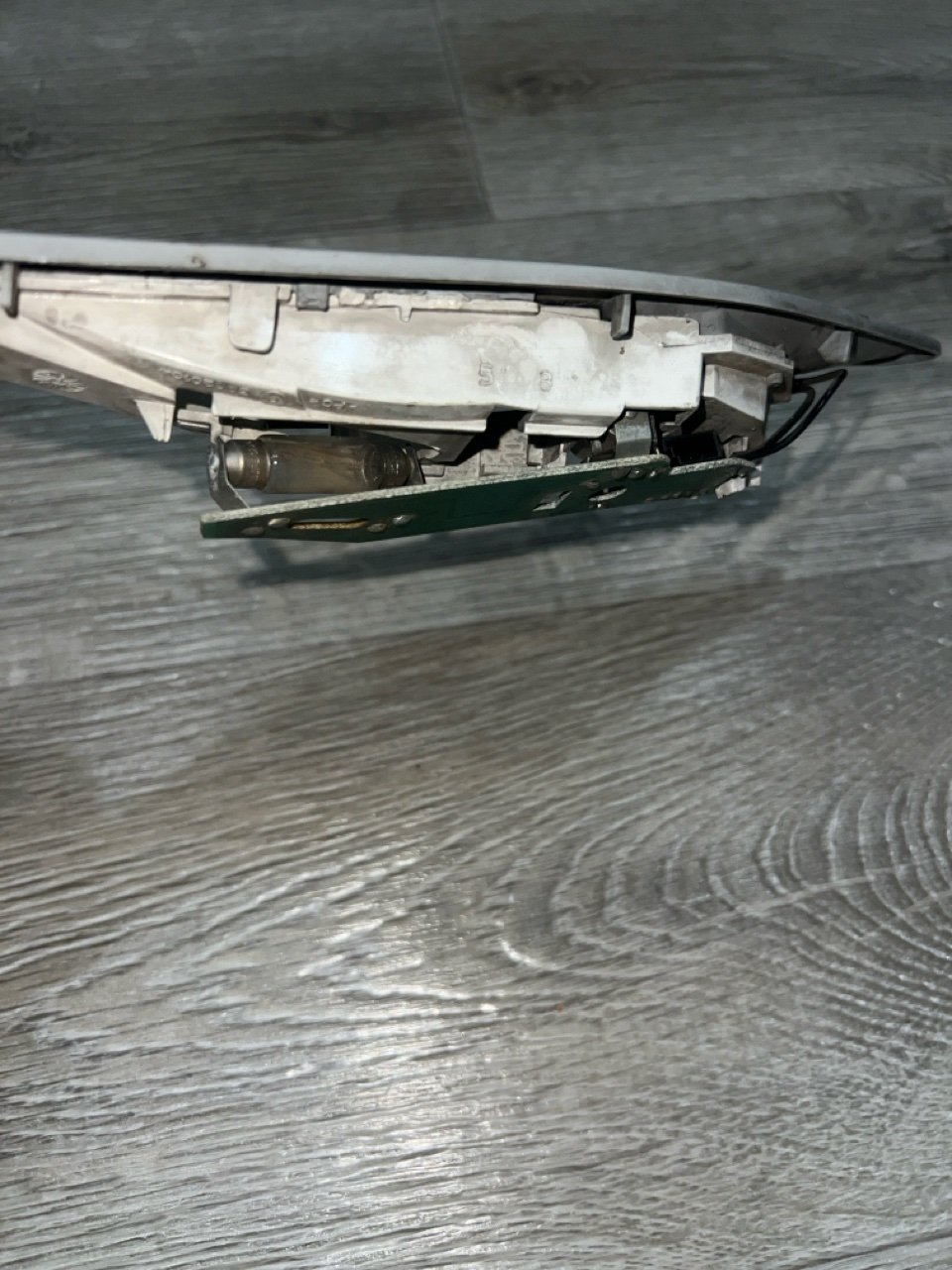 Фонарь, 200 рублей, Орёл