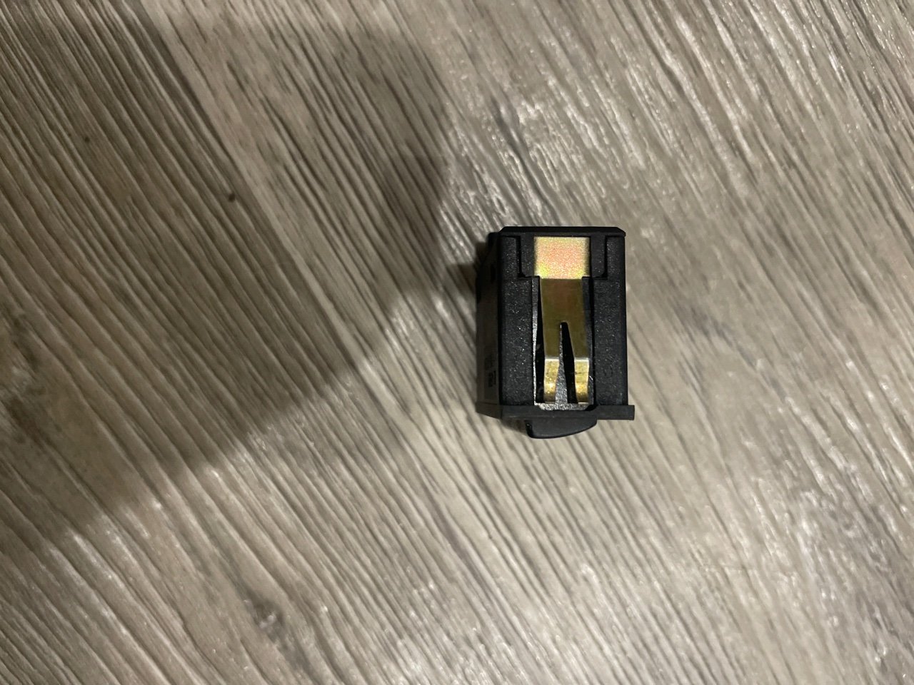 Кнопка, 500 рублей, Орёл