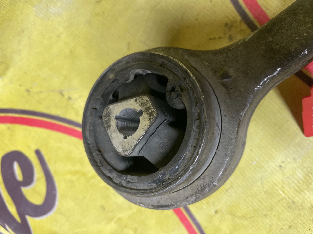 Рычаг подвески, 2000 рублей, Орёл