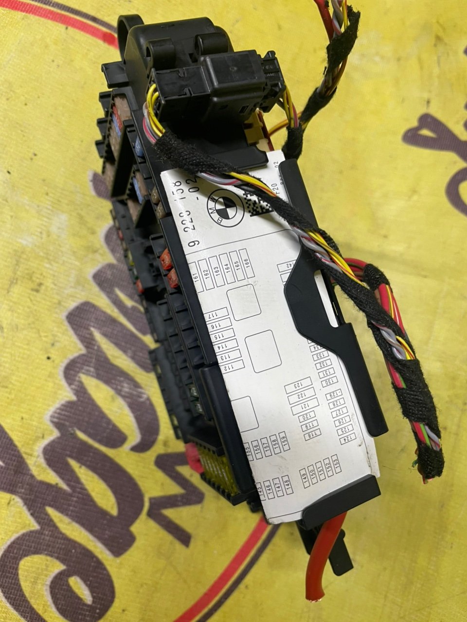 Блок предохранителей, 2000 рублей, Орёл