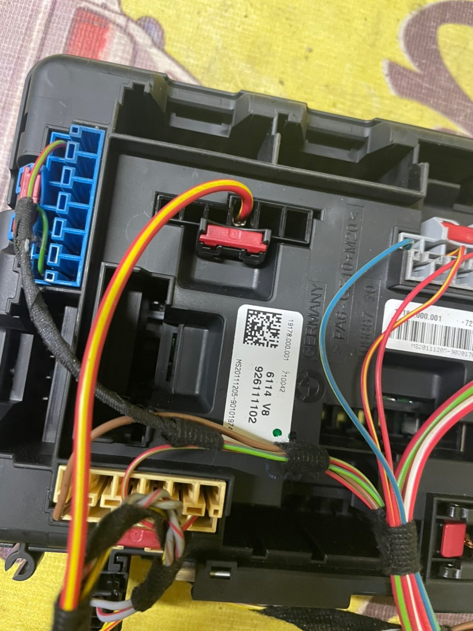 Блок предохранителей, 2000 рублей, Орёл