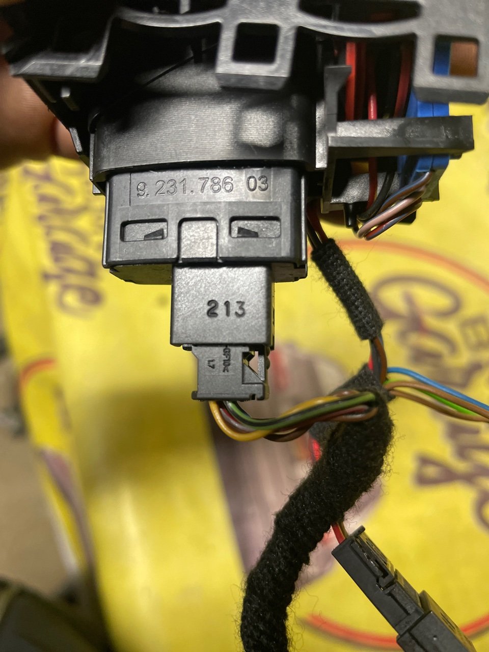 Кнопка аварийной сигнализации, 1000 рублей, Орёл