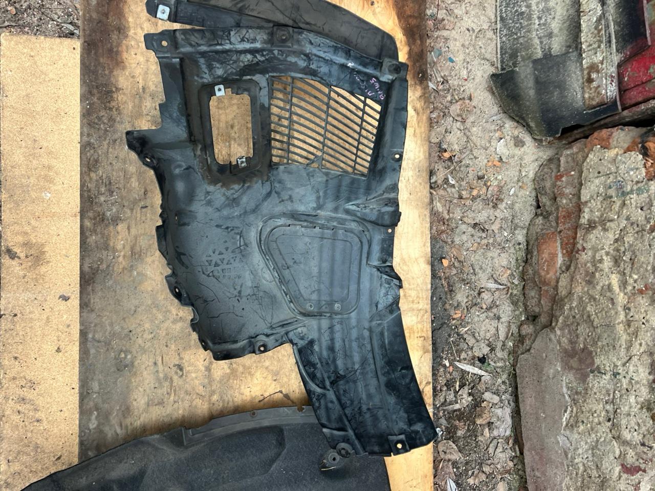 Подкрылок, 5000 рублей, Орёл