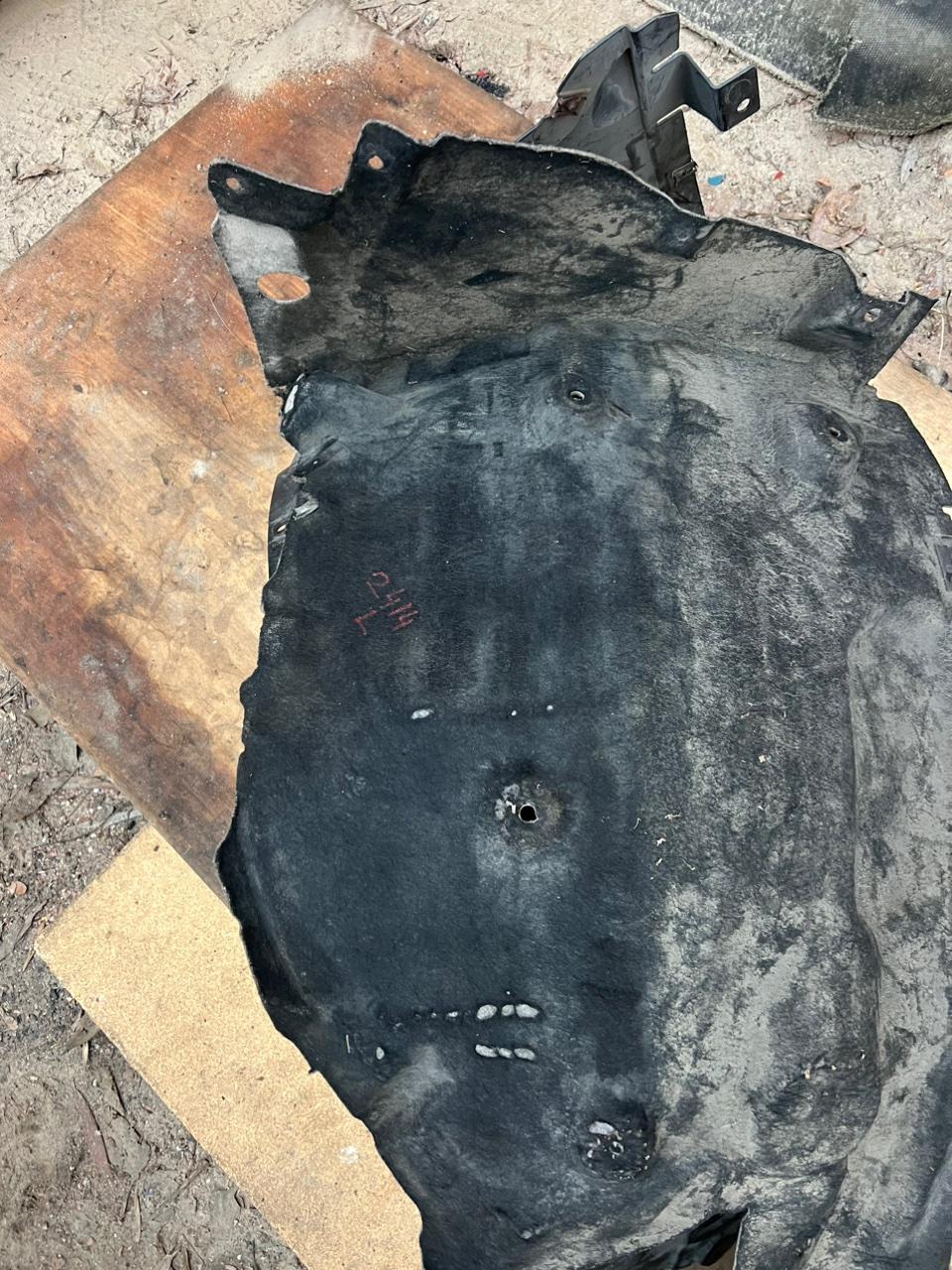 Подкрылок, 5000 рублей, Орёл