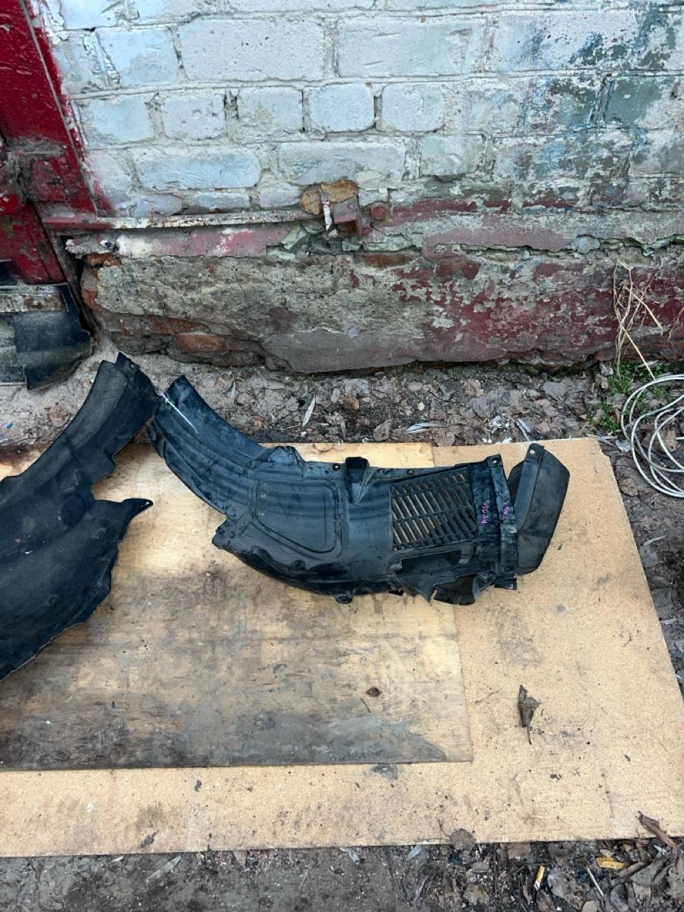 Подкрылок, 5000 рублей, Орёл