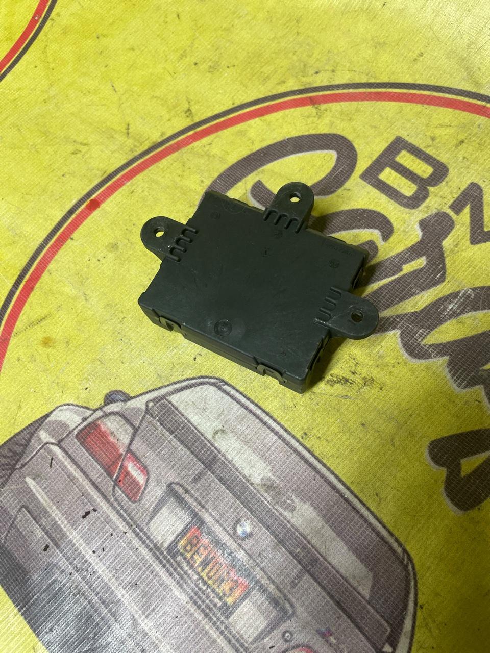 Блок управления двери, 1000 рублей, Орёл