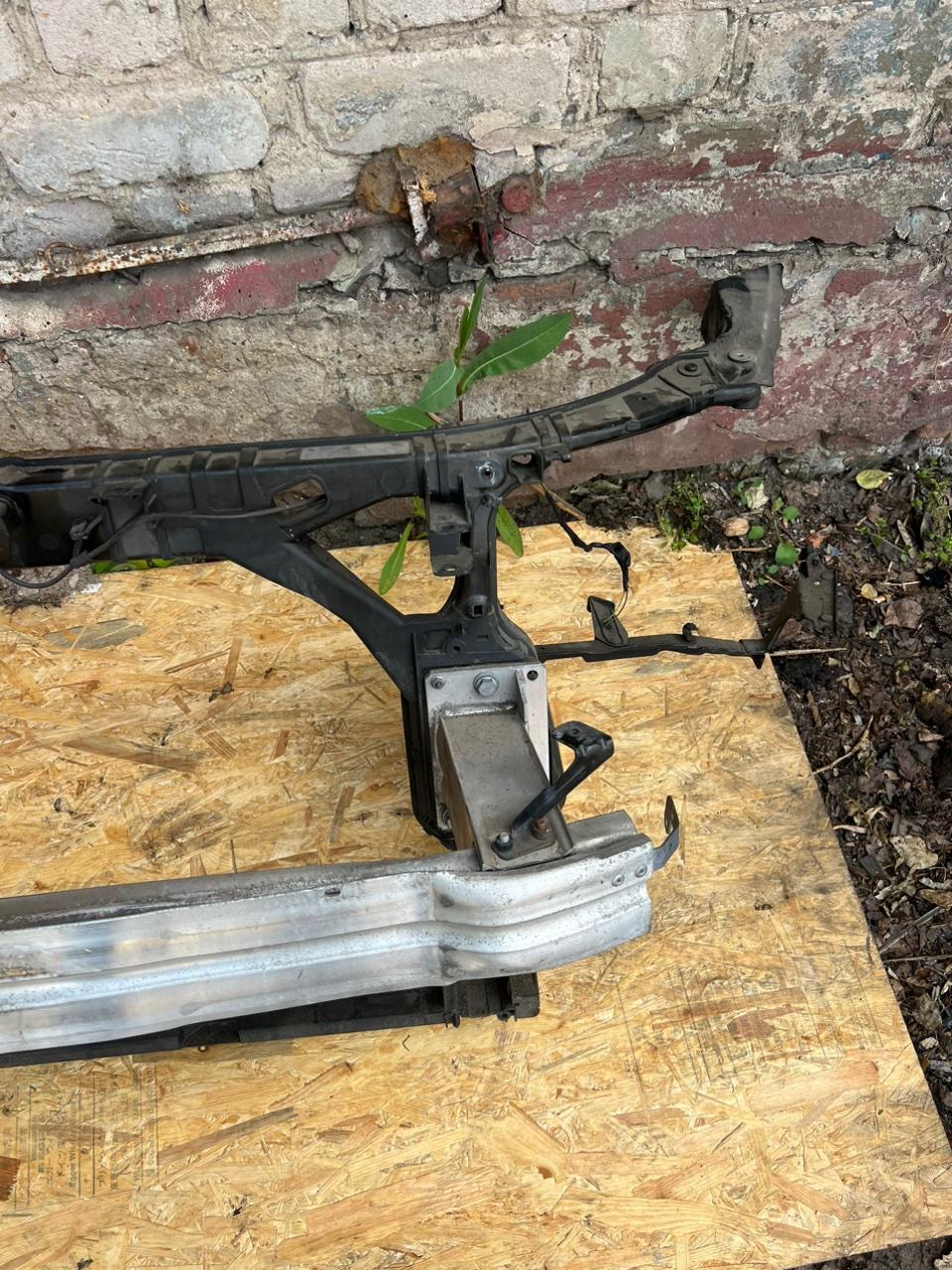 Рамка радиатора, 15000 рублей, Орёл