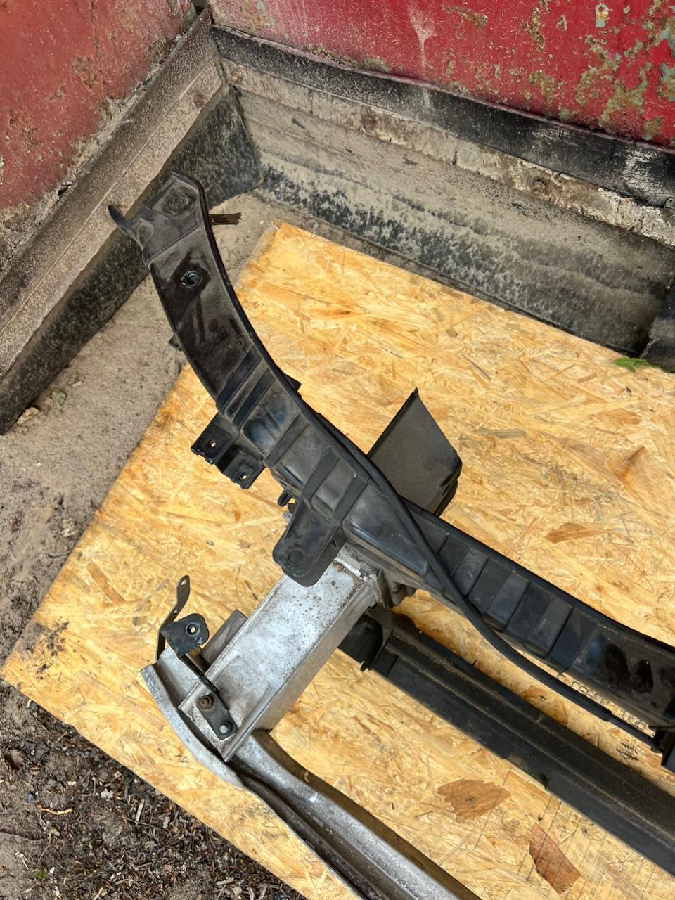 Рамка радиатора, 15000 рублей, Орёл