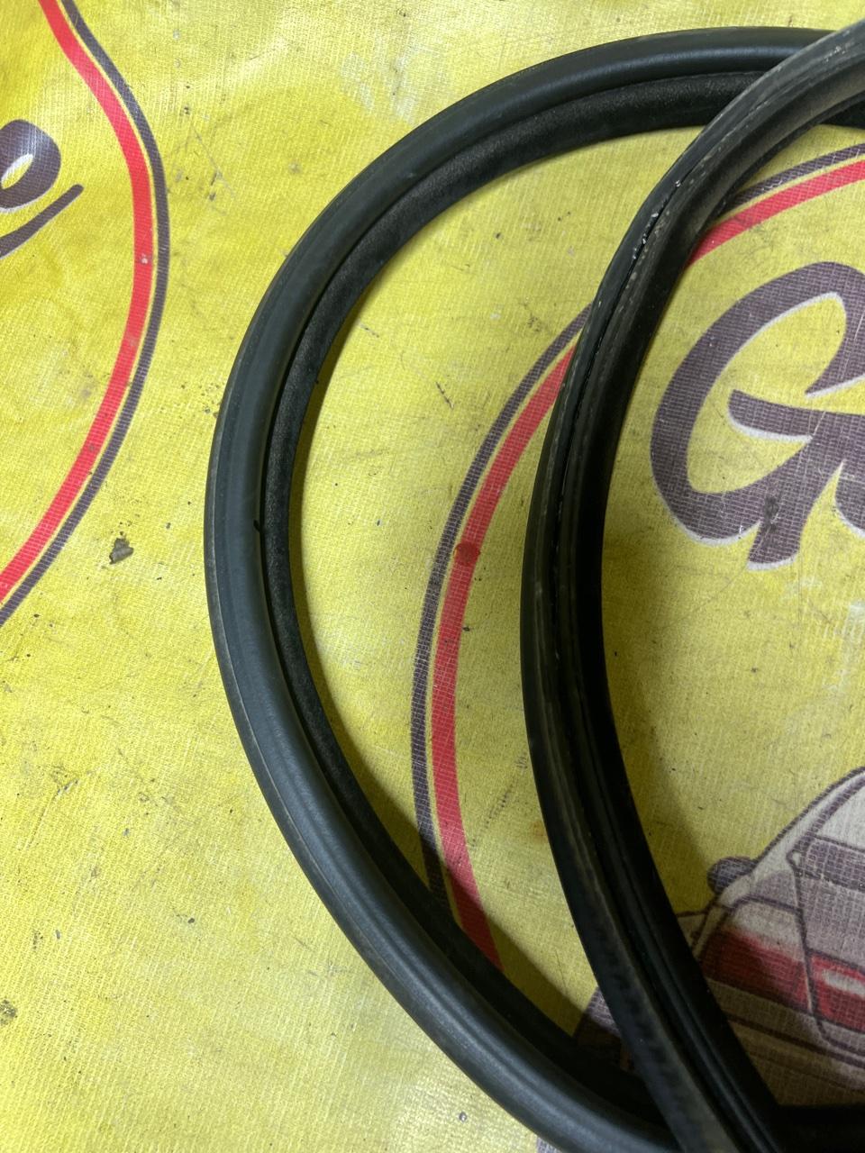 Уплотнительная резинка крышки багажника, 700 рублей, Орёл