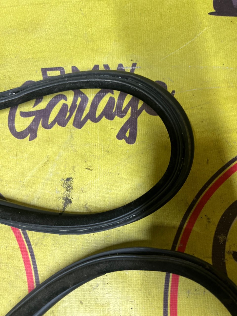 Уплотнительная резинка крышки багажника, 700 рублей, Орёл