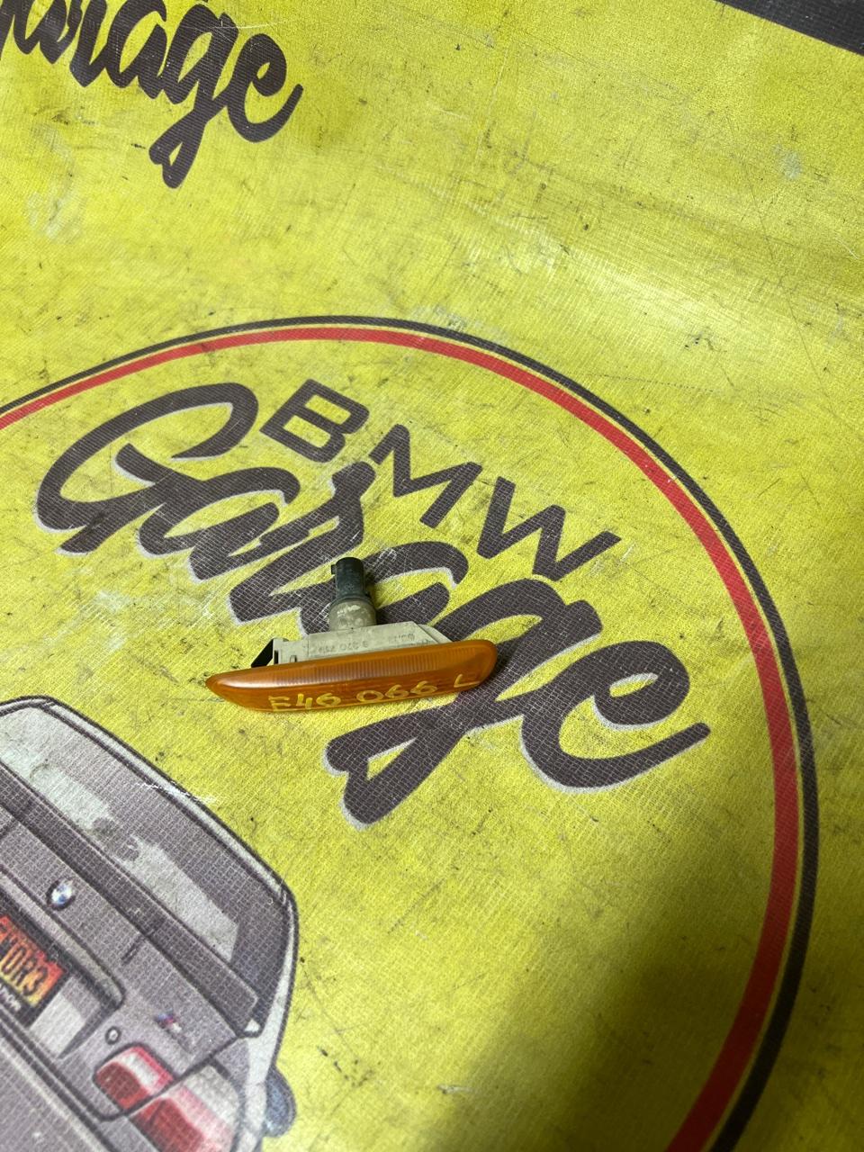 Повторитель поворота в крыло, 400 рублей, Орёл