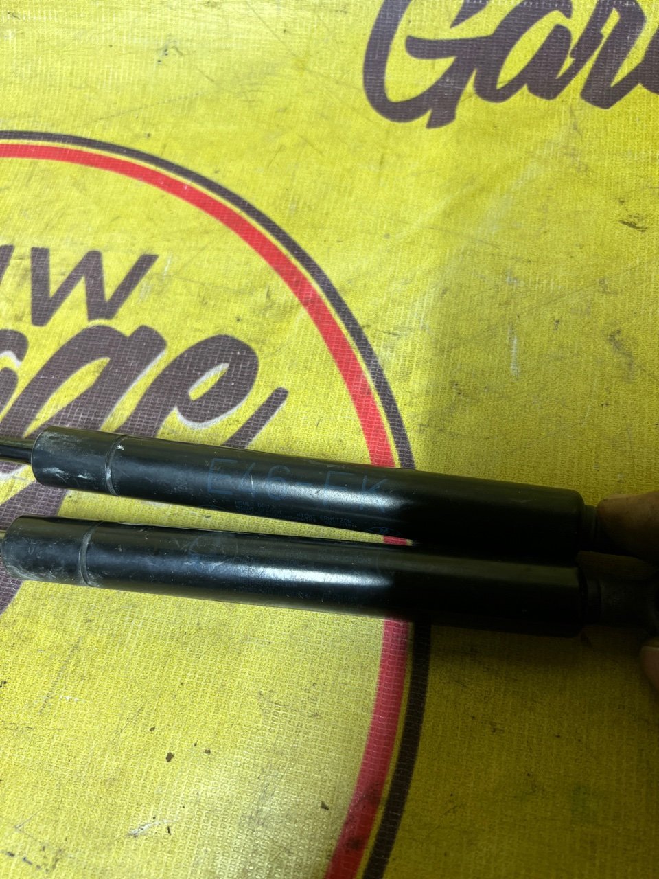 Упор капота, 700 рублей, Орёл