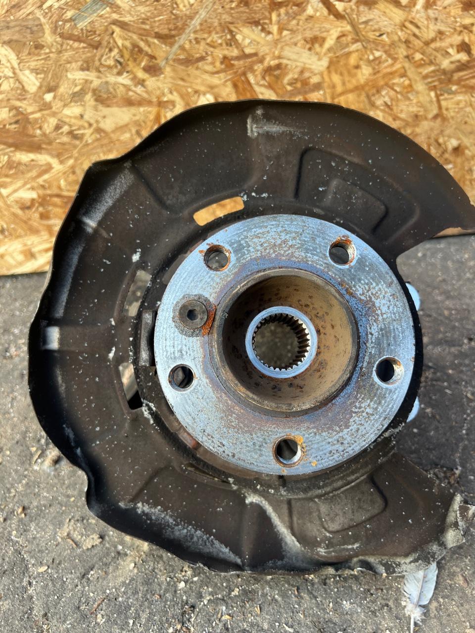 Кулак поворотный, 3000 рублей, Орёл