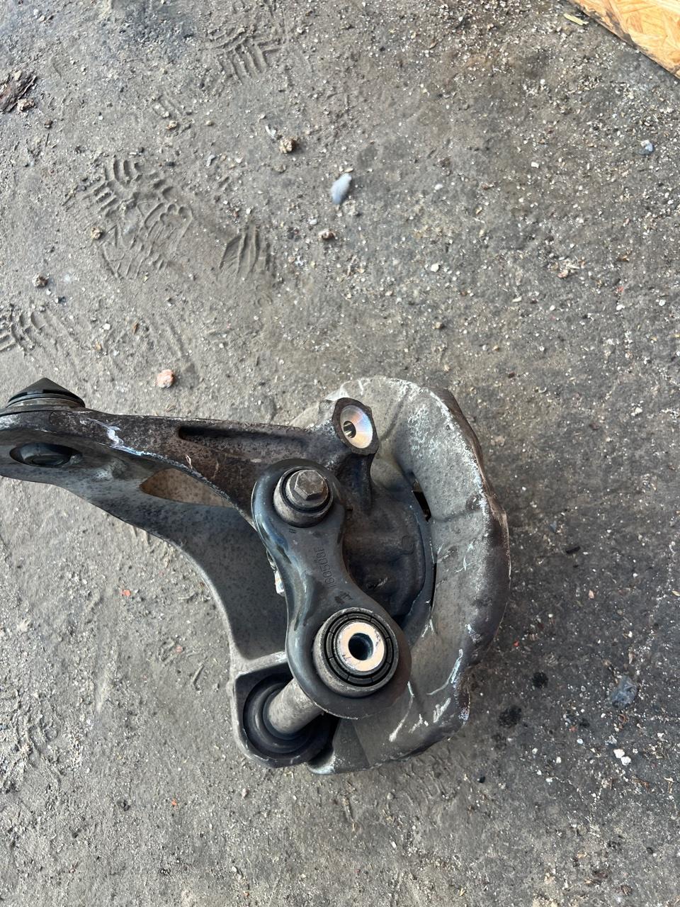 Кулак поворотный, 3000 рублей, Орёл