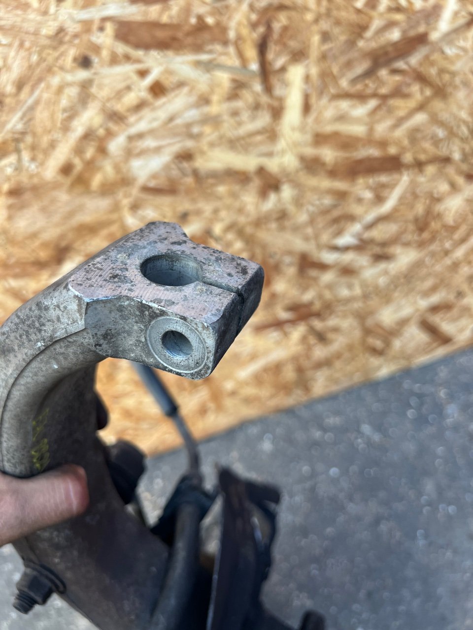 Кулак поворотный, 5500 рублей, Орёл