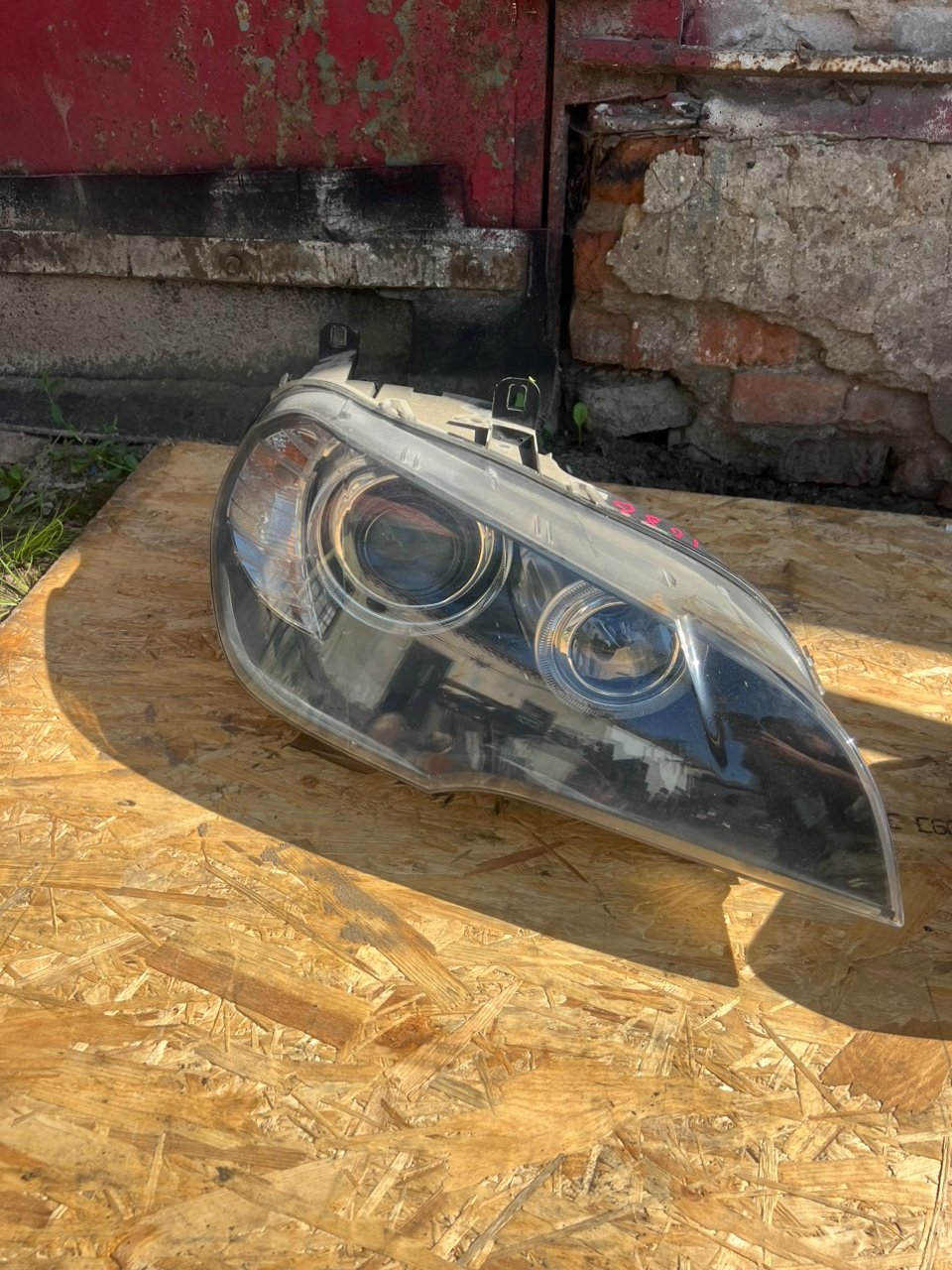 Фара ксеноновая, 45000 рублей, Орёл