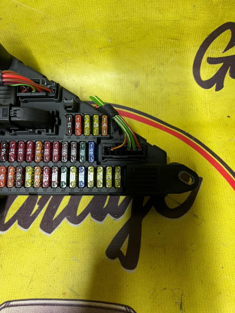 Блок предохранителей, 1000 рублей, Орёл