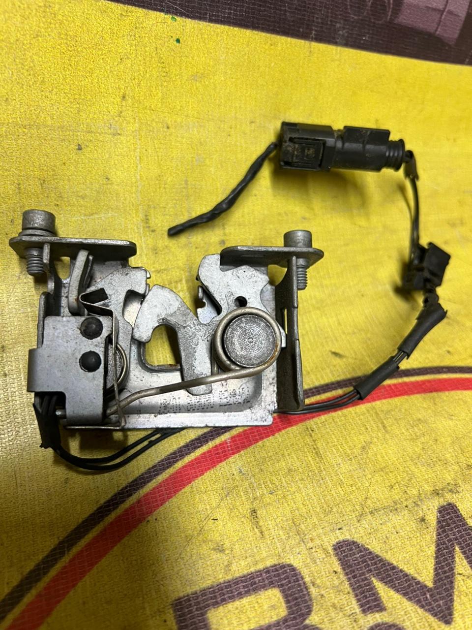 Замок капота, 1350 рублей, Орёл