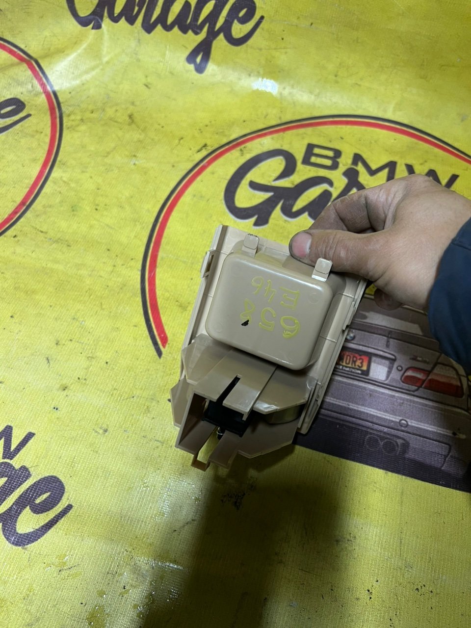 Вставка в центральной консоли, 750 рублей, Орёл