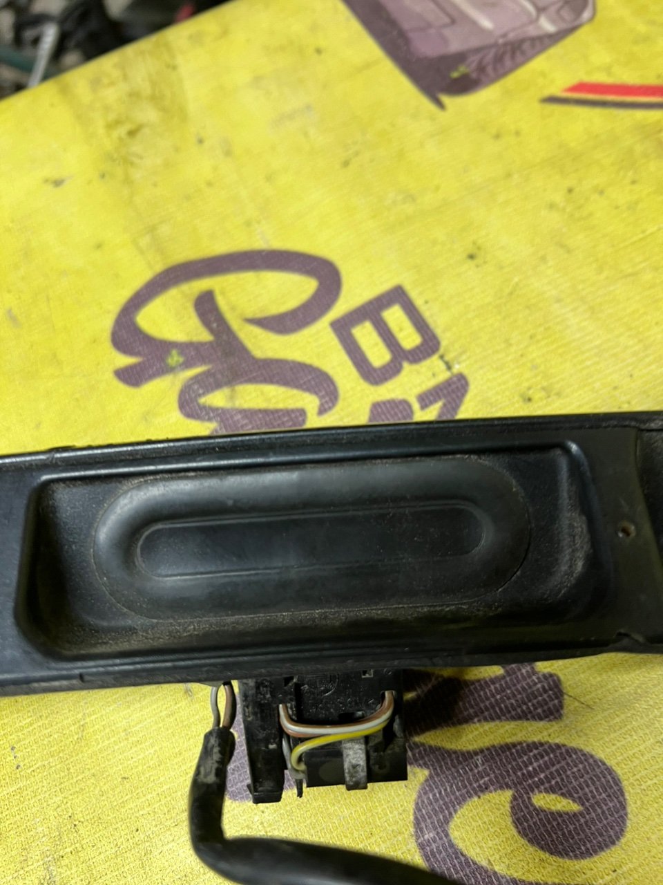 Кнопка открывания багажника, 3000 рублей, Орёл