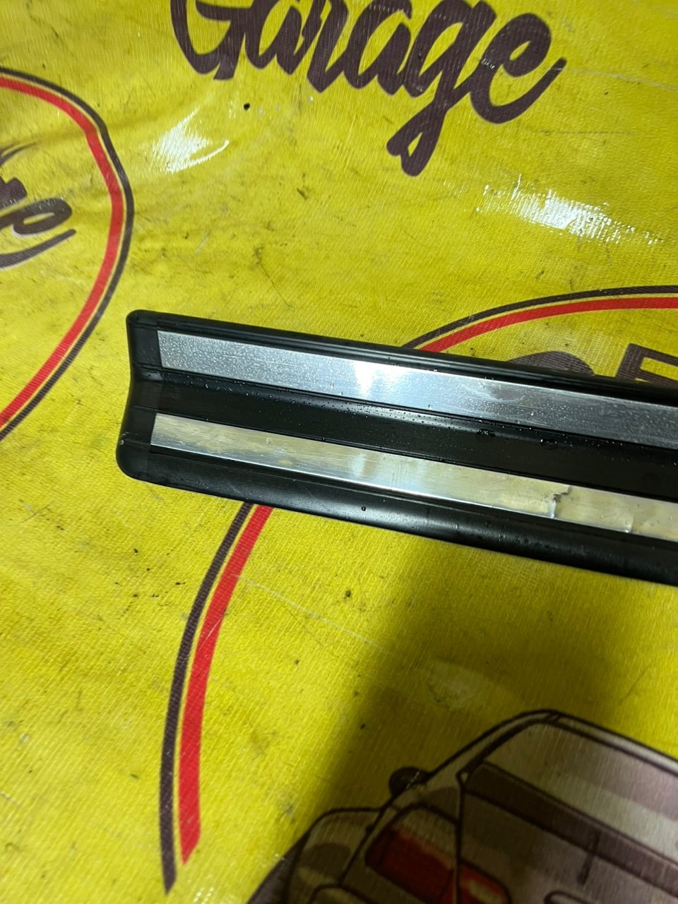 Накладка порога внутренняя, 1000 рублей, Орёл