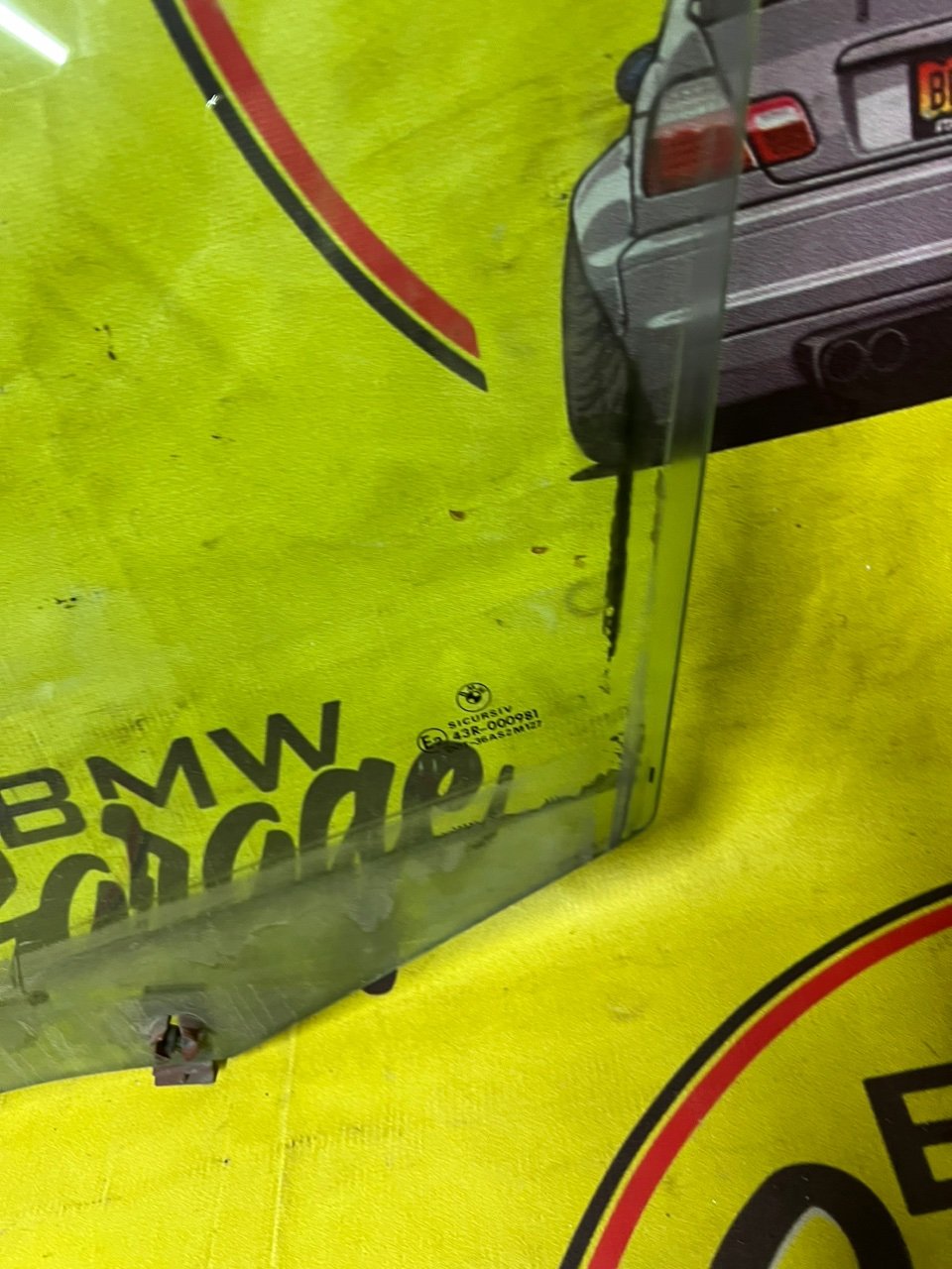 Стекло двери, 1000 рублей, Орёл