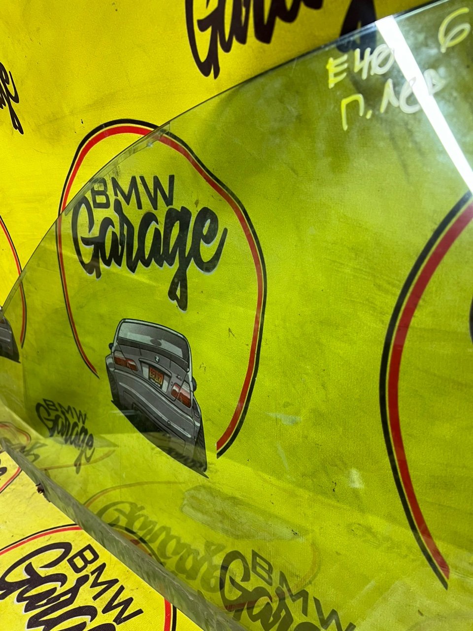 Стекло двери, 1000 рублей, Орёл