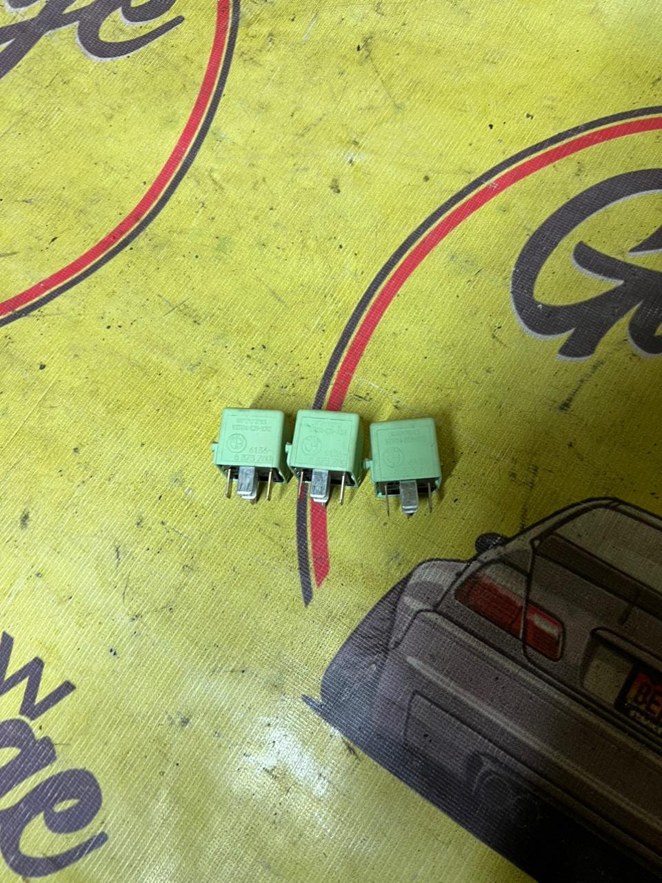 Реле, 500 рублей, Орёл