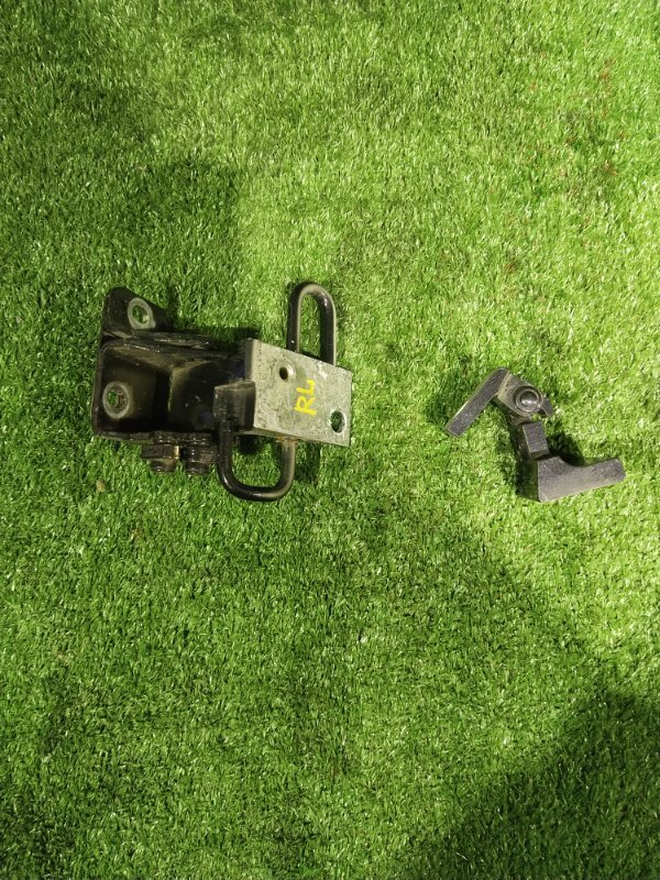 Петля двери, 300 рублей, Красноярск