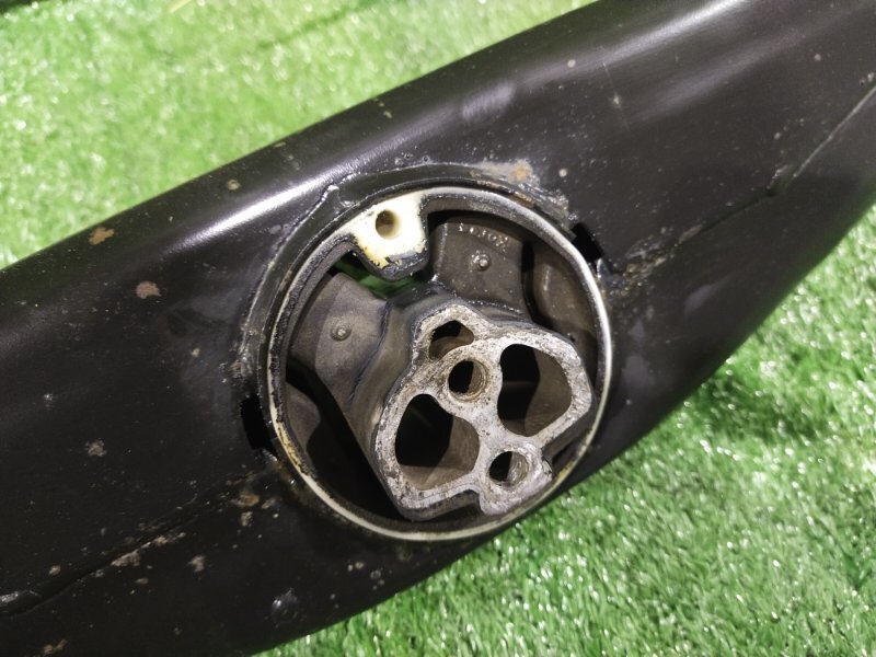 Кронштейн КПП, 1000 рублей, Красноярск