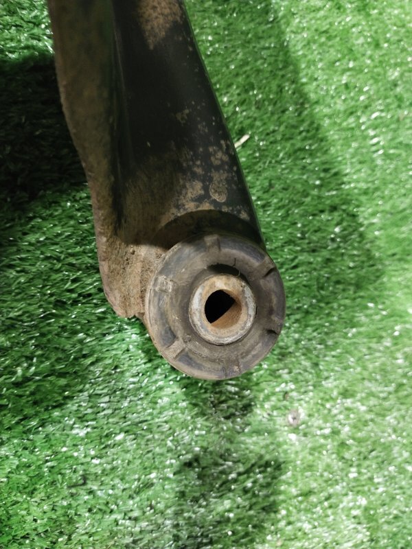 Рычаг подвески нижний, 1500 рублей, Красноярск