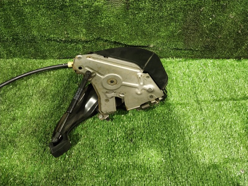 Педаль стояночного тормоза, 500 рублей, Красноярск