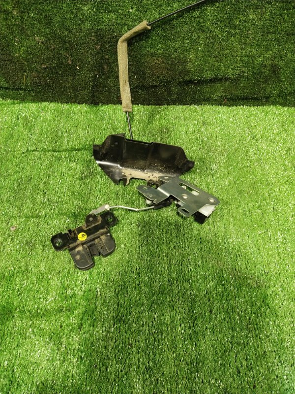 Замок багажника, 1500 рублей, Красноярск