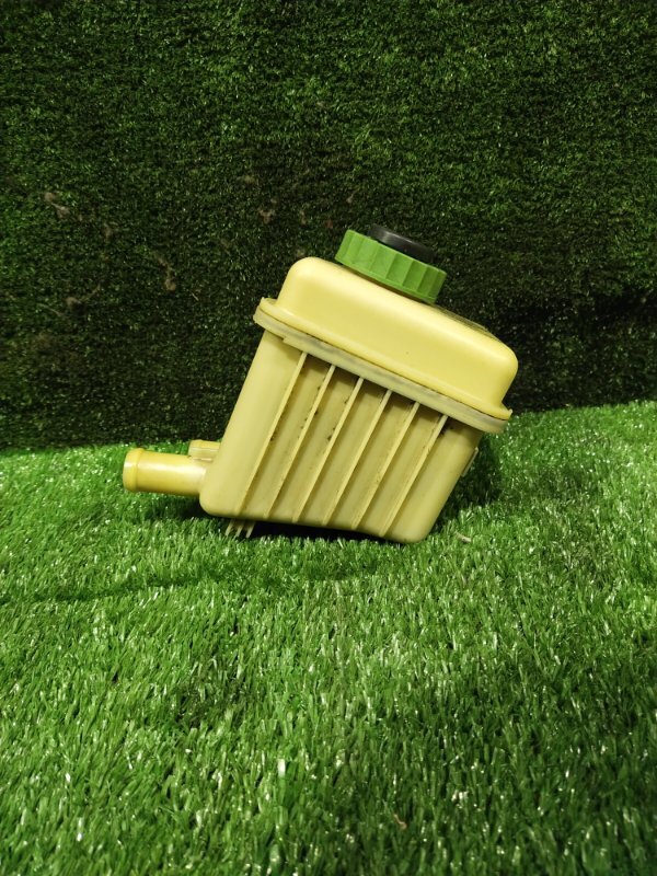 Бачок гидроусилителя руля, 600 рублей, Красноярск