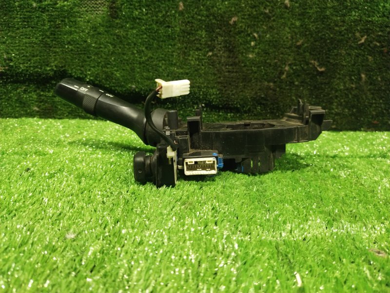 Блок подрулевых переключателей, 2000 рублей, Красноярск